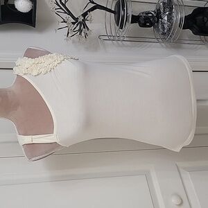 Coolwear, Size M, Ivory T-Shirt Material Top, Sleeveless, NWOT